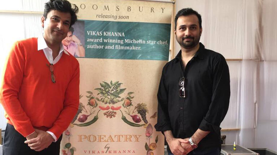 Vikas Khanna unveils cover of his new book ‘Poeatry’