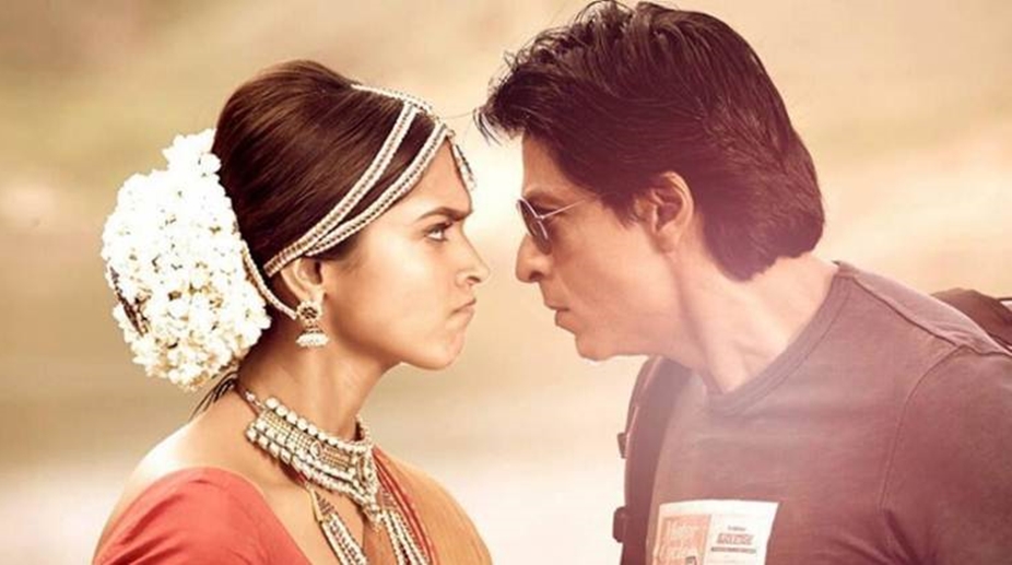 Watch Video: When Shah Rukh Khan wiped Deepika Padukone’s tears
