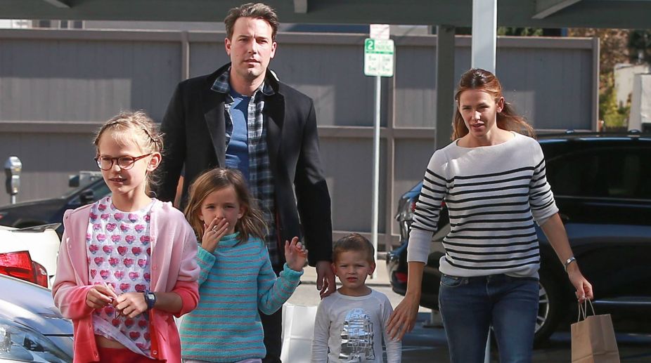 Jennifer Garner helping Ben Affleck adjust for kids