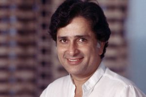 Shashi Kapoor, the suave gentleman of the 80s: His hit films