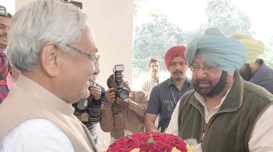 Punjab CM invites Nitish for Hola Mohalla celebrations