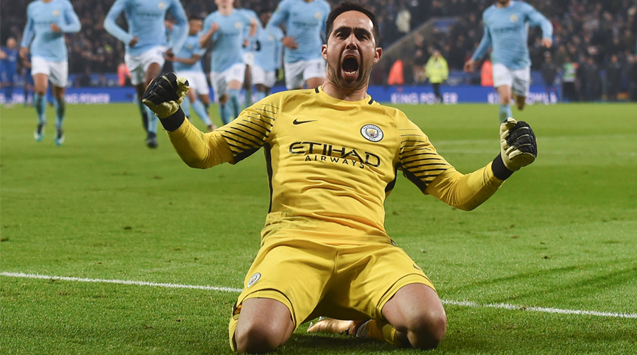 Carabao Cup: Manchester City beat Leicester City in penalty thriller