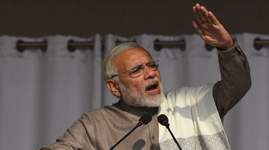 I am an outsider in politics, says PM Modi