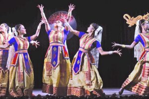 Spotlight on traditional fashion, food, music at Assam fest