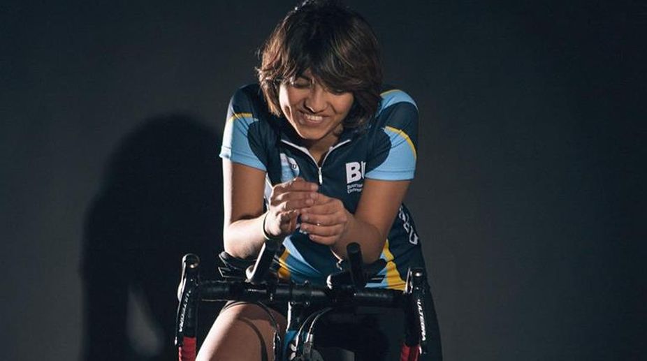 Pune girl aims to cycle around the globe solo and set a record