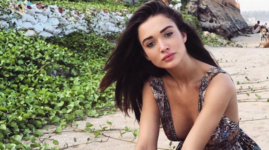 Looking for roles that allow less make-up, says Amy Jackson