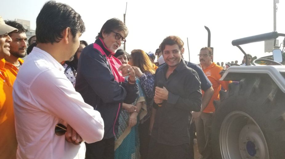 Big B gifts tractor, excavator for cleaning beach