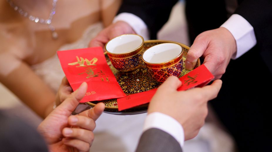50 Chinese couples tie knot in mass wedding in Sri Lanka