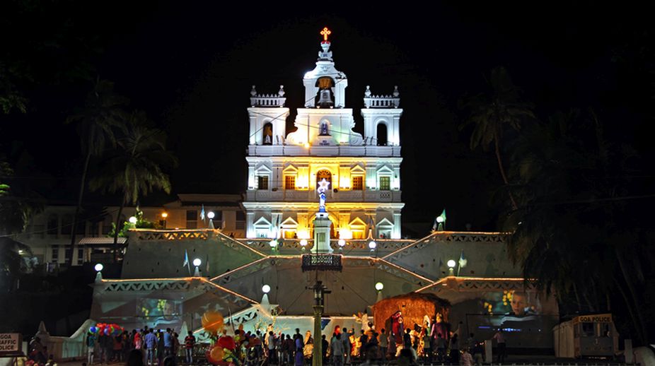 Goans usher in Christmas with midnight mass, carols