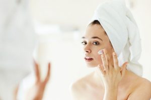 Exfoliate, apply sunscreen to get rid of dry skin