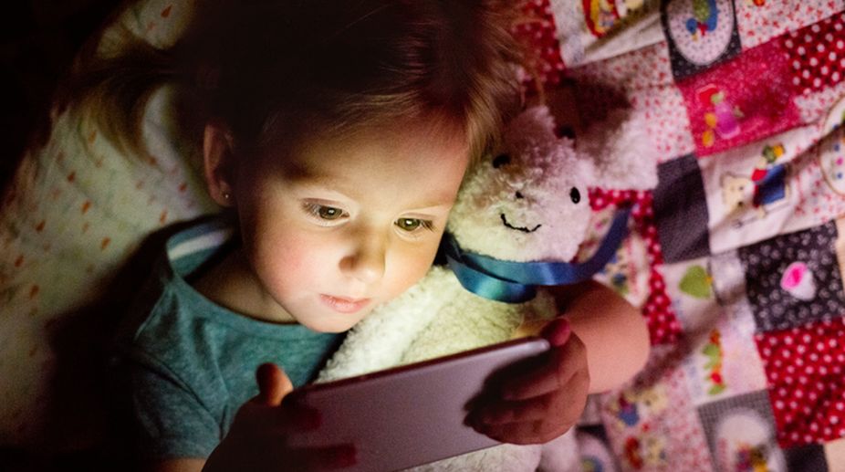 Smartphone, Sleep, Health, Kids, Obese