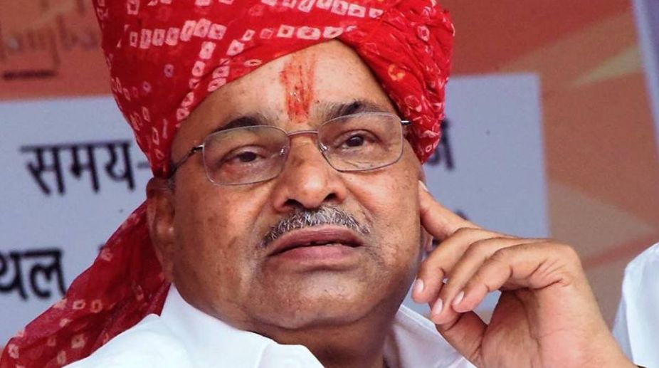 Himachal minister meets Gehlot for funds