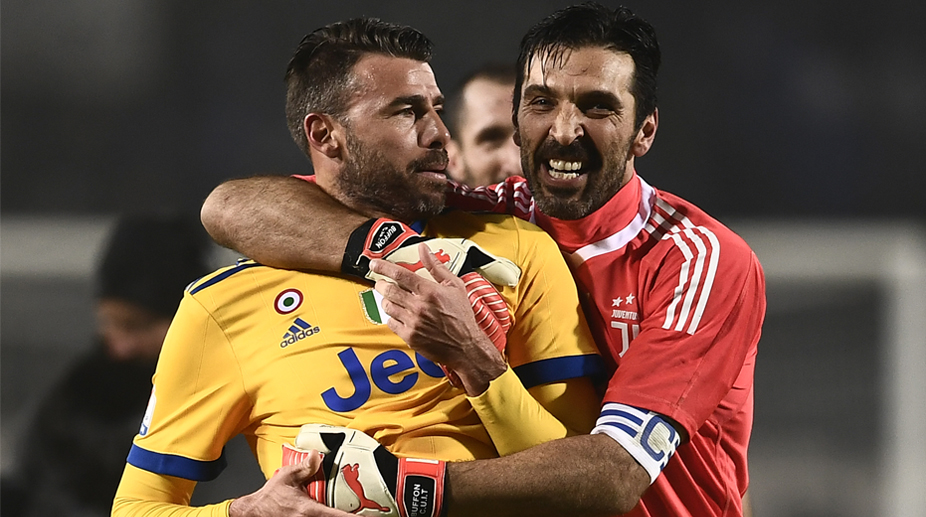Gonzalo Higuain, Gianluigi Buffon keep Juventus on track for fourth Cup