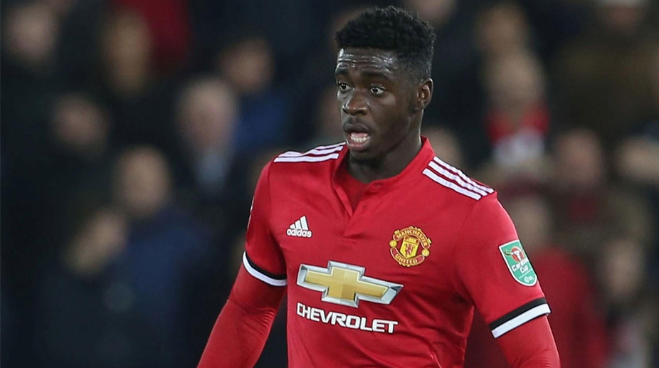 Manchester United defender departs on half-season loan