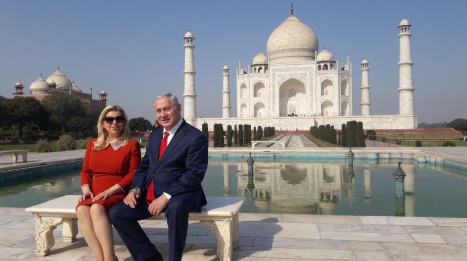 Israeli PM Benjamin Netanyahu, wife visit Taj Mahal