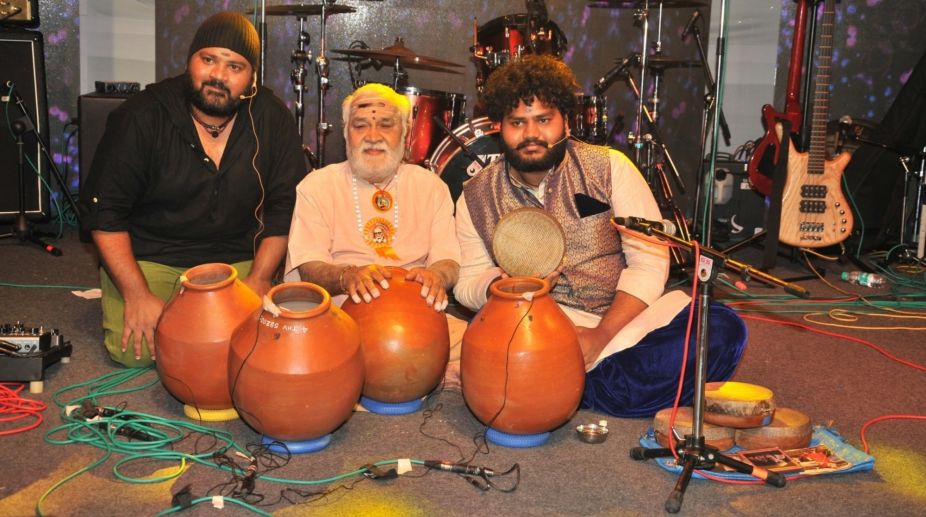 T.H. Vinayakram, Vikku Vinayakram. Music, Concert
