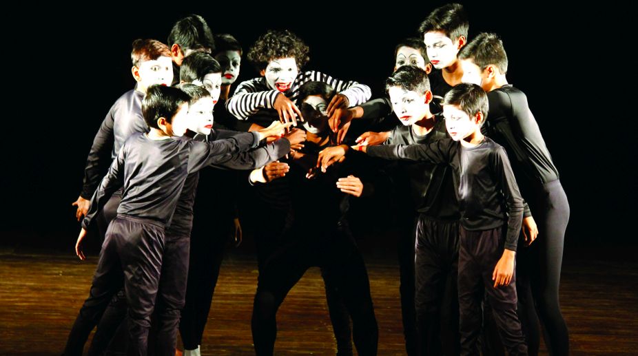 Promoting the dying art of mime