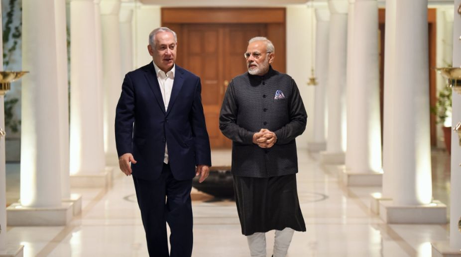 Modi-Netanyahu receive warm welcome in Gujarat, hold mega roadshow