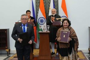 Philippines eyes closer military ties with India