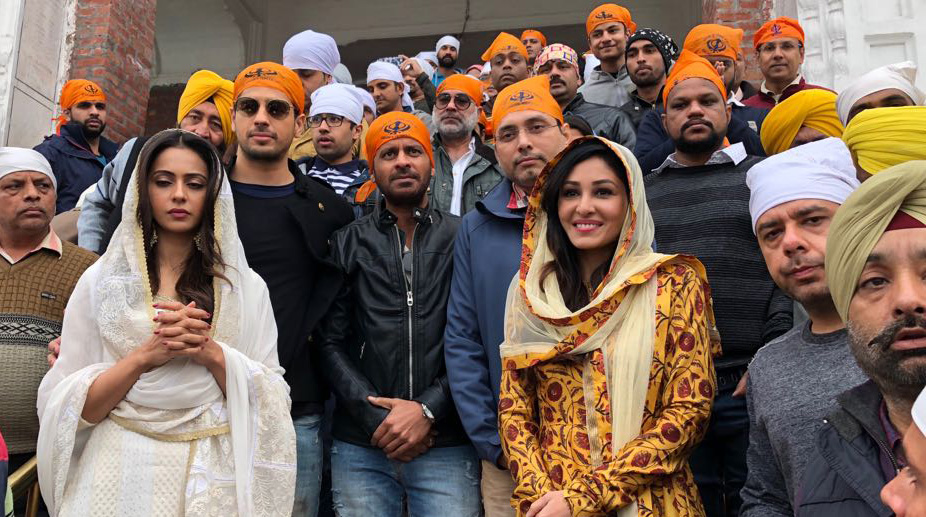 Team Aiyaary visits Golden Temple ahead of film’s release