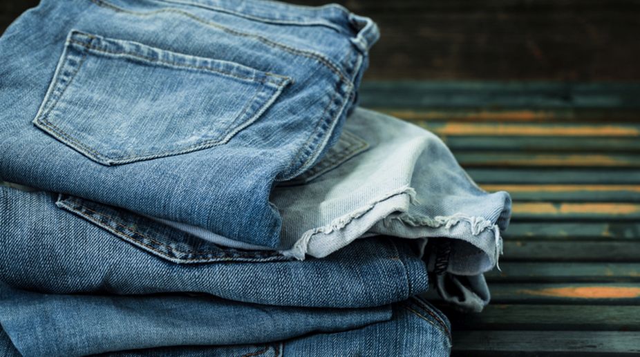 Pick perfect pair of jeans for your man