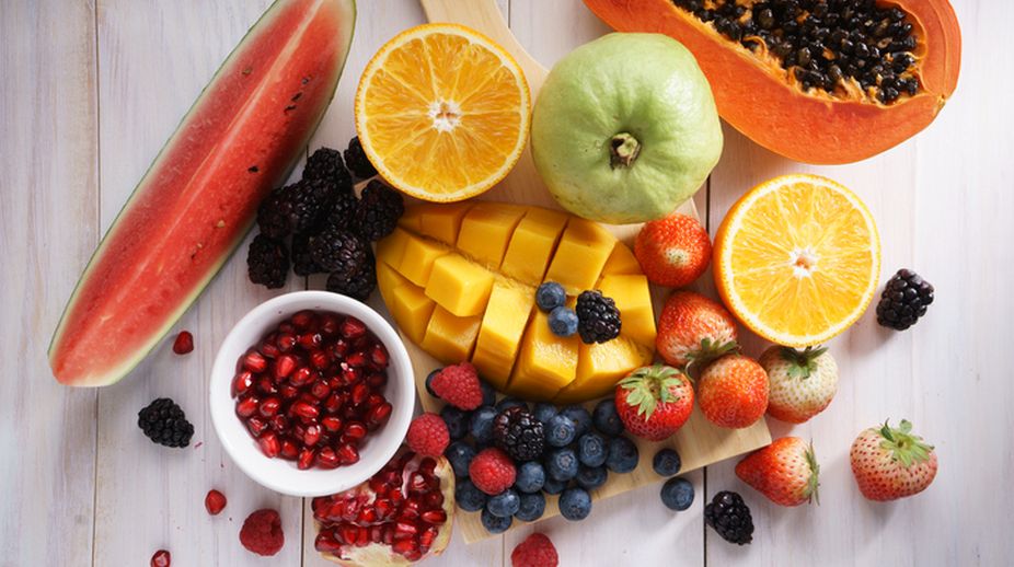 fruits, stomach, health, apple, pomegranate, kiwi