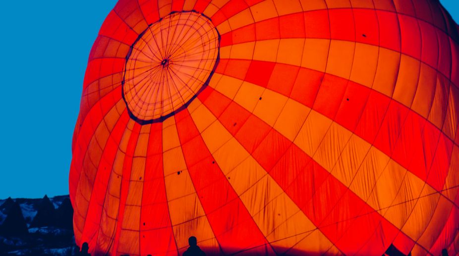 Seven injured in Australian hot air balloon landing