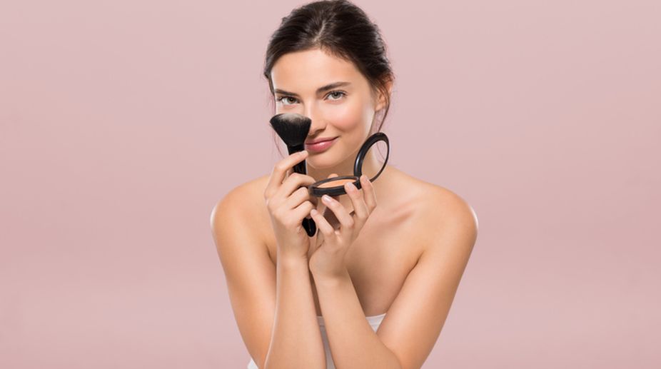 Mistakes to avoid while applying make-up