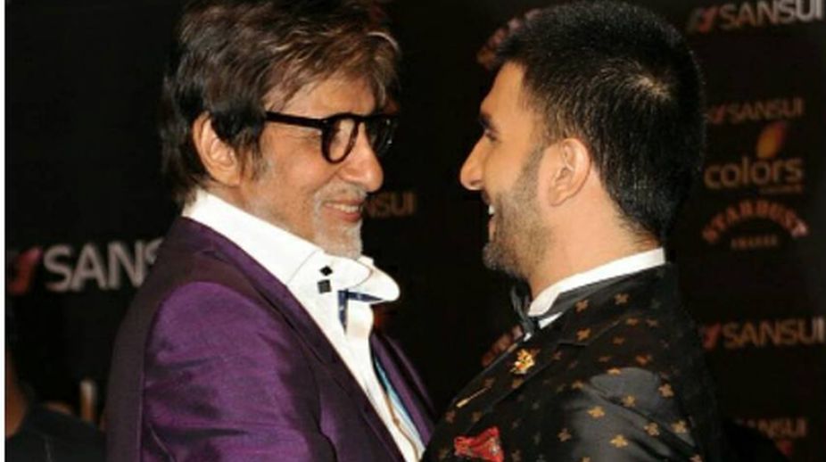 Ranveer Singh receives his ‘award’ for ‘Padmaavat’ role from idol Amitabh Bachchan