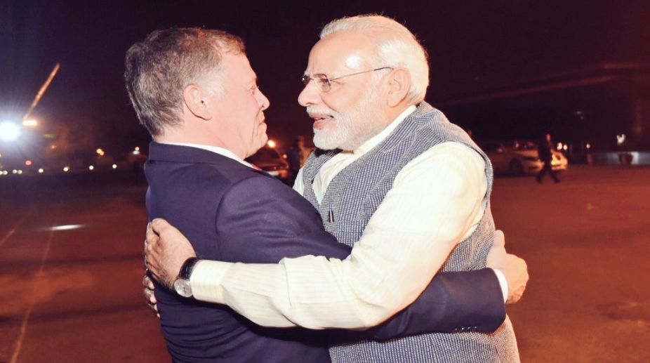 Modi breaks protocol, receives Jordan King at airport