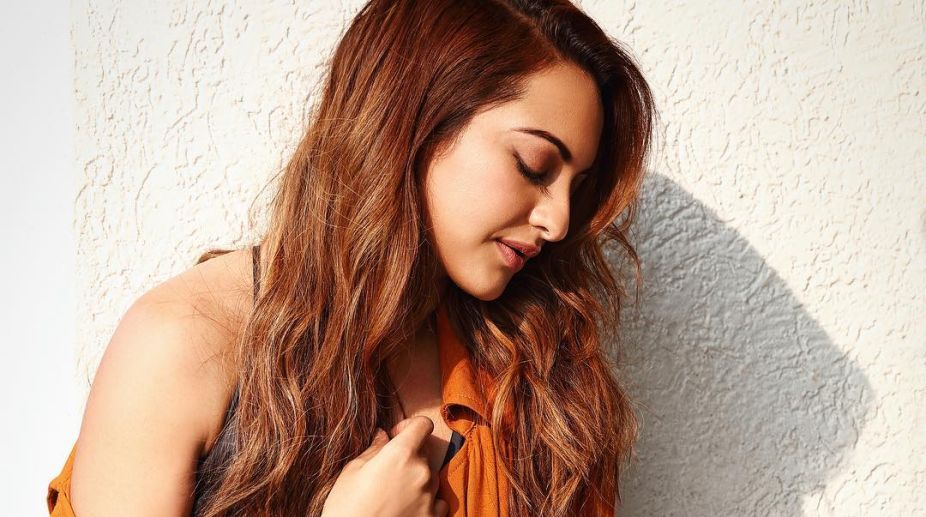 It’s gala time for Sonakshi in London