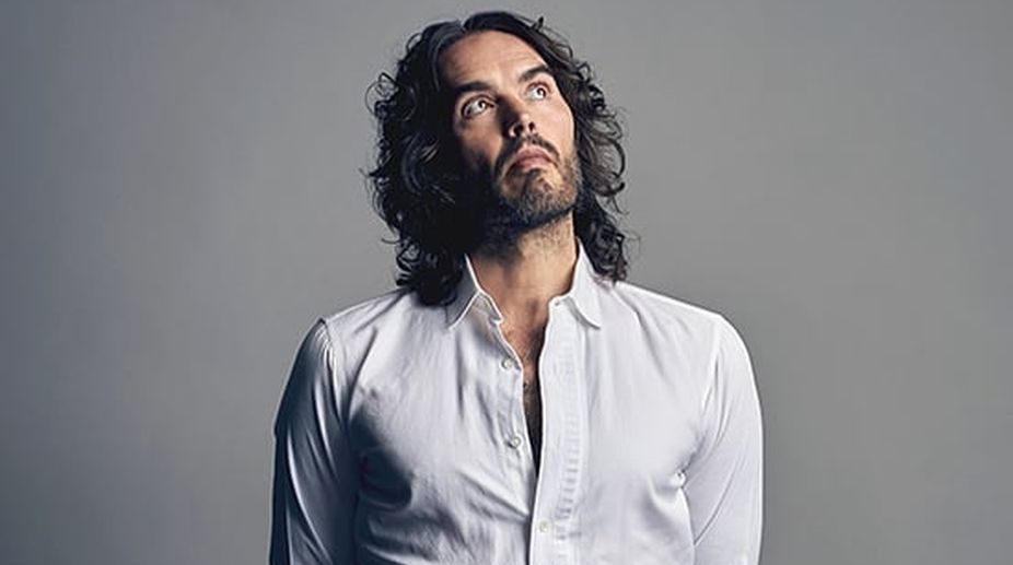 Russell Brand to star in ‘Butterfingers’