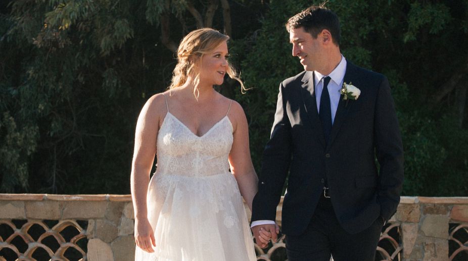 Amy Schumer marries beau Chris Fischer