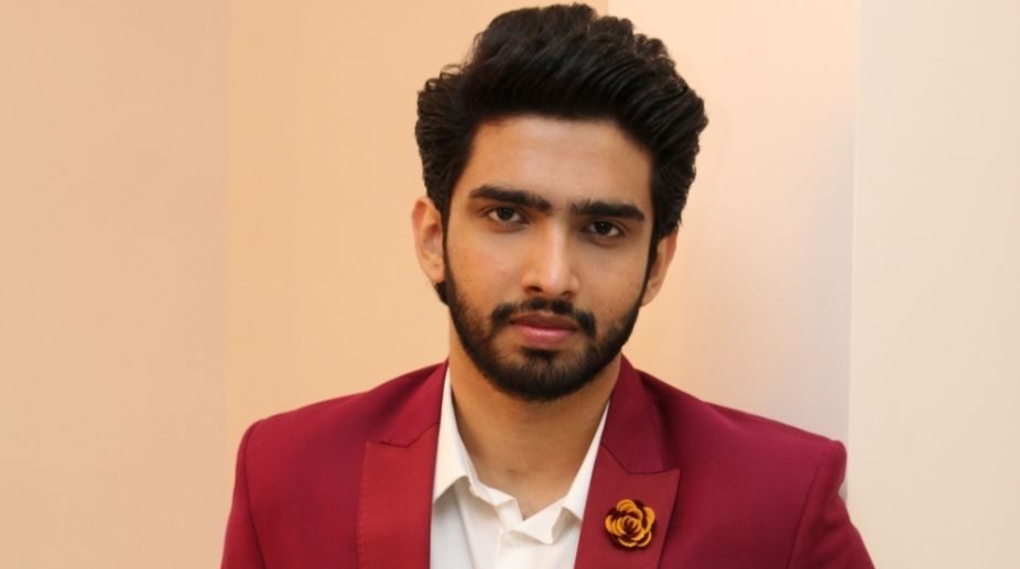 Amaal Mallik to hit the ramp for a cause