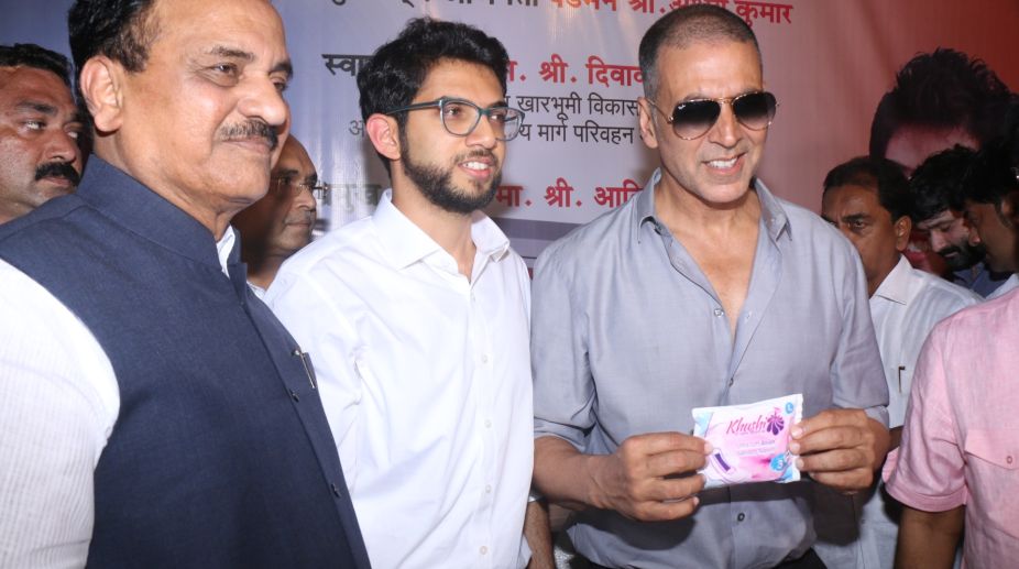 ‘Pad Man’ star Akshay Kumar installs sanitary pad vending machine