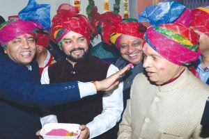 Colourful start to Holi in Sujanpur fest
