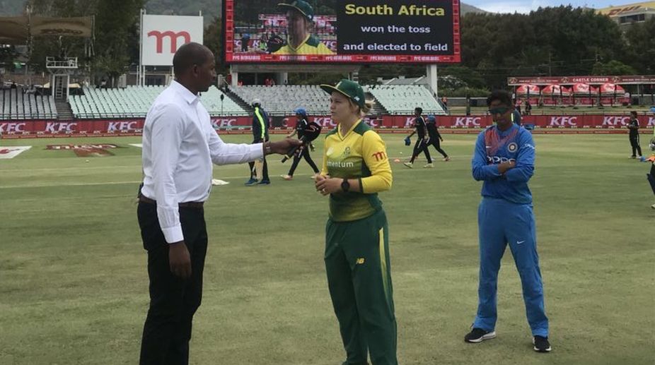 India vs South Africa, 5th T20I: Dane van Niekerk wins toss, opts to field