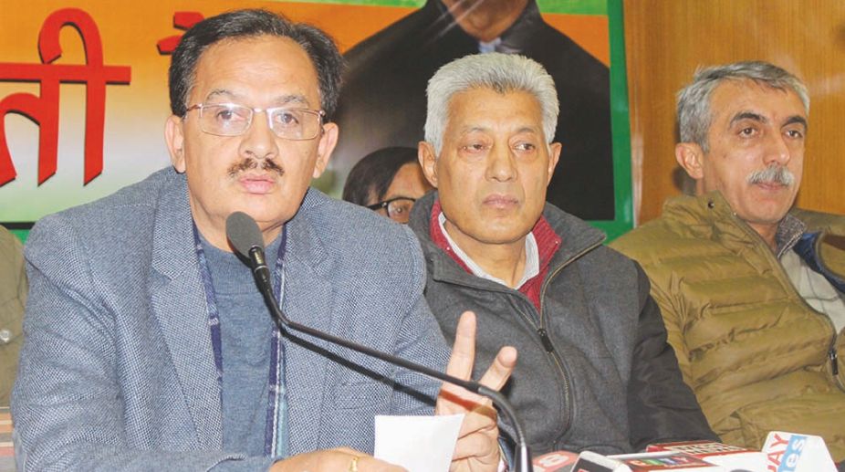 Congress demands white paper from Himachal MPs