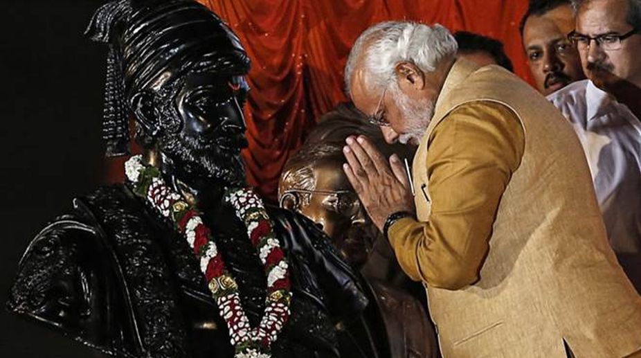 PM Modi ‘bows’ to Chhatrapati Shivaji on his birth anniversary