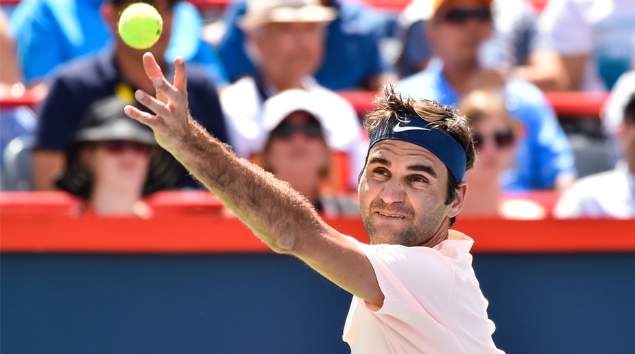 Roger Federer stays atop ATP rankings