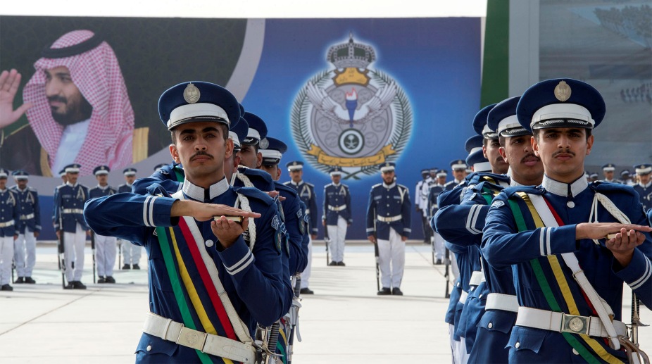 Saudi Arabia allows women to join military