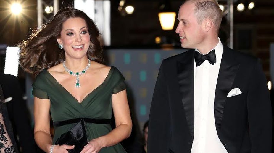 Kate Middleton defies black dress code at BAFTA