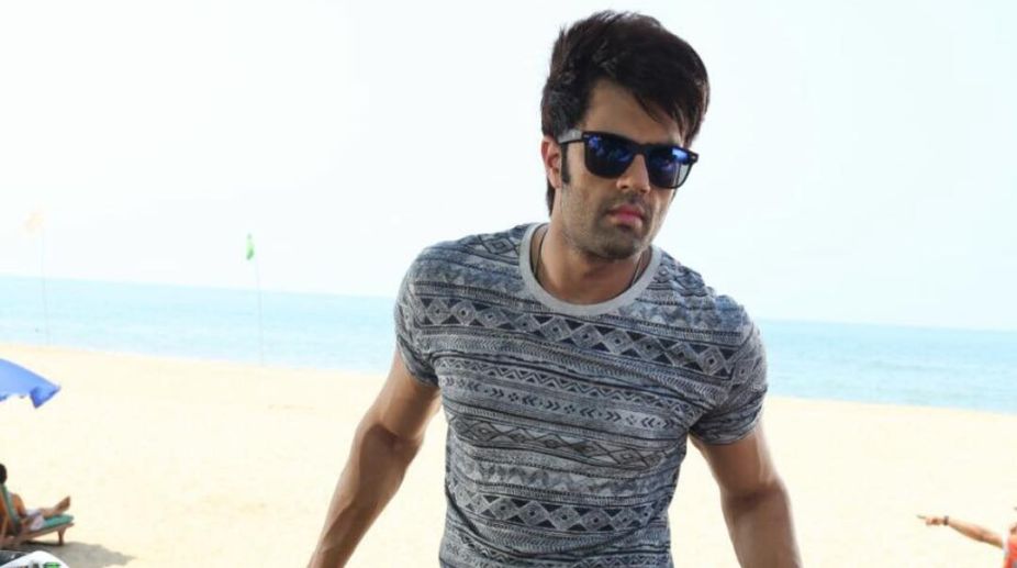 Working with Anupam sir is like learning from a master: Maniesh Paul
