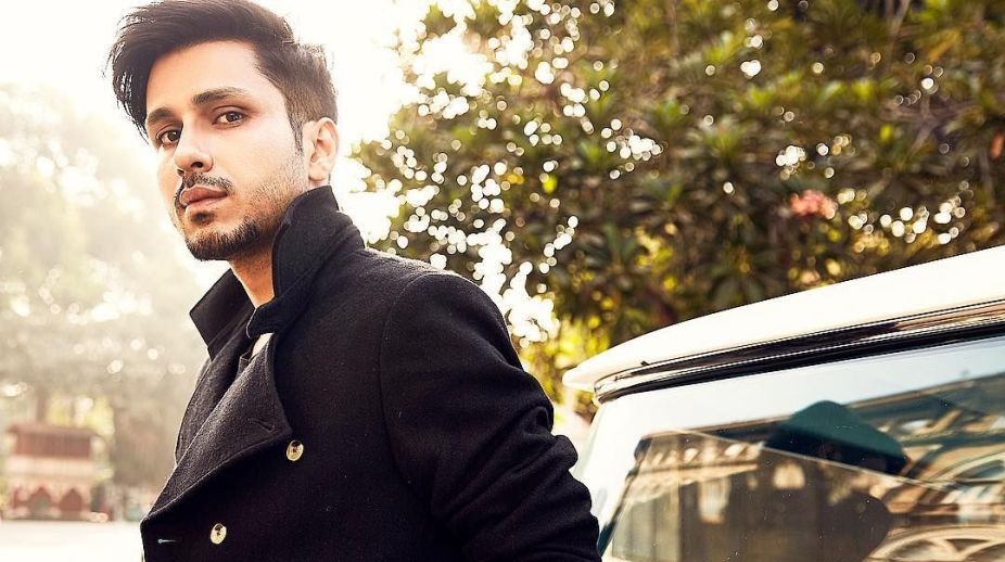 Aahana Kumra has a reservoir of energy, which is contagious: Amol Parashar