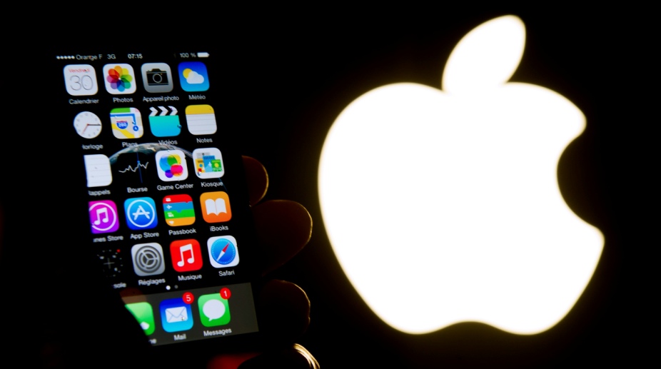 Apple cuts off Iran from App Store