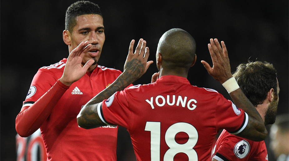 Chris Smalling, Manchester United F.C., Premier League, Manchester United vs Liverpool