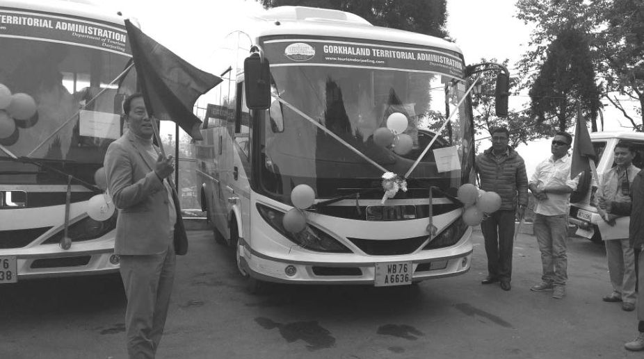 Tamang flags off ‘medical vans’