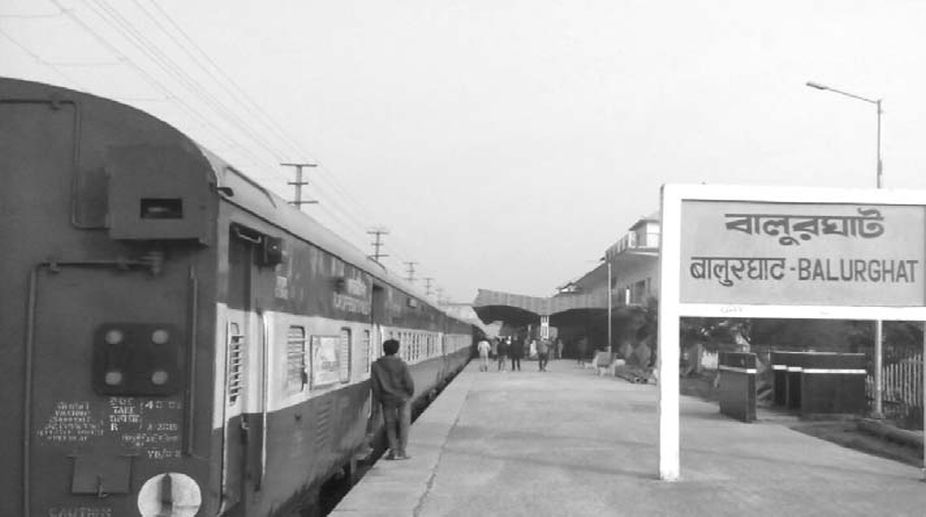 Poor Railway services leave S Dinajpur fuming