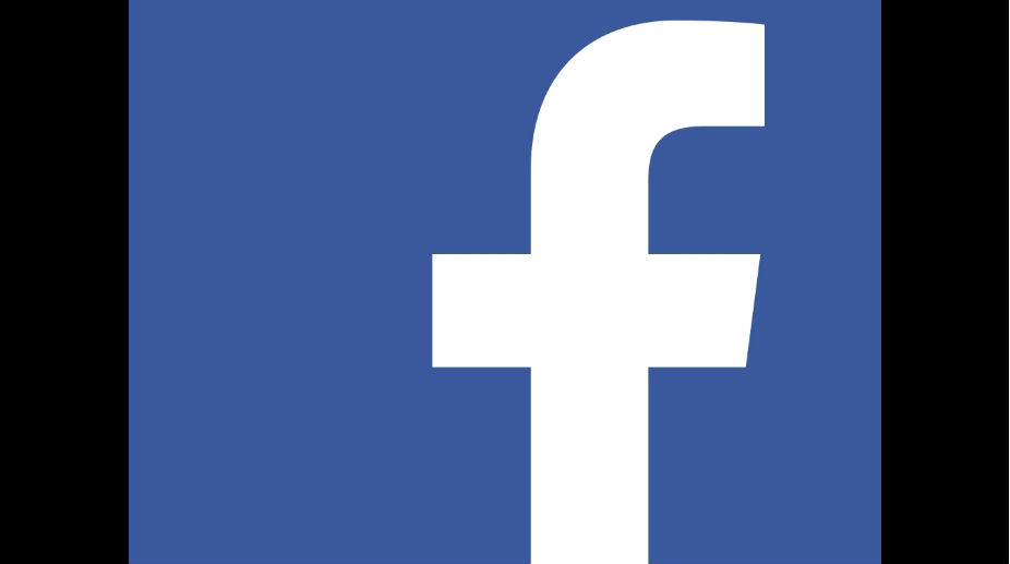 US regulator probes Facebook over data misuse