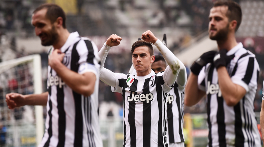 Juventus, Napoli clash in Serie A title blockbuster